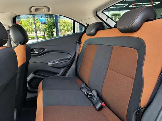 CHEVROLET-ONIX-1.4 MPFI ACTIV 8V FLEX 4P AUTOMÁTICO CHEVROLET-ONIX-2017