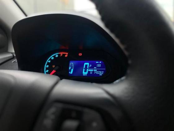 CHEVROLET ONIX 1.4 MPFI ACTIV 8V FLEX 4P AUTOMÁTICO