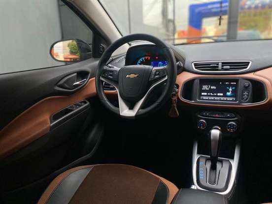 CHEVROLET-ONIX-2017