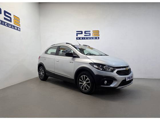 CHEVROLET ONIX 1.4 MPFI ACTIV 8V FLEX 4P AUTOMÁTICO