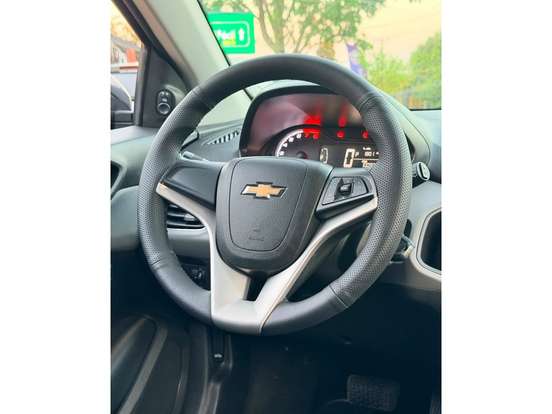 CHEVROLET-ONIX-1.4 MPFI ADVANTAGE 8V FLEX 4P AUTOMÁTICO CHEVROLET-ONIX-2018