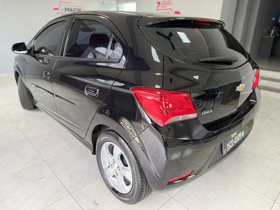 CHEVROLET-ONIX-1.4 MPFI LT 8V FLEX 4P AUTOMÁTICO CHEVROLET-ONIX-2018