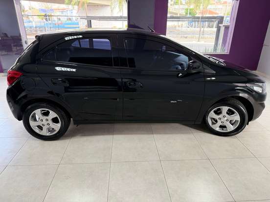 CHEVROLET-ONIX-1.4 MPFI LT 8V FLEX 4P AUTOMÁTICO CHEVROLET-ONIX-2018