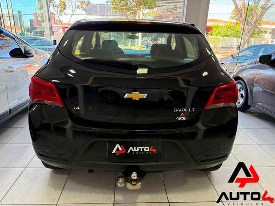CHEVROLET-ONIX-1.4 MPFI LT 8V FLEX 4P MANUAL CHEVROLET-ONIX-2018