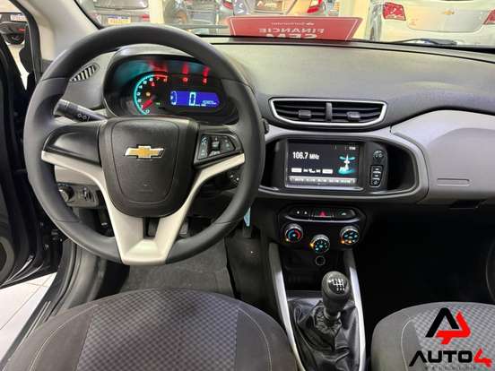 CHEVROLET-ONIX-2018