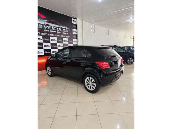 CHEVROLET-ONIX-1.4 MPFI LT 8V FLEX 4P MANUAL CHEVROLET-ONIX-2016