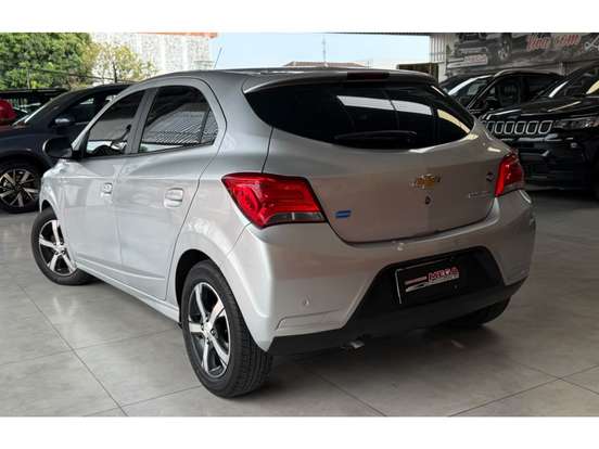CHEVROLET-ONIX-1.4 MPFI LTZ 8V FLEX 4P AUTOMÁTICO CHEVROLET-ONIX-2016