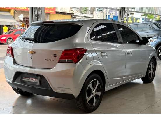 CHEVROLET-ONIX-1.4 MPFI LTZ 8V FLEX 4P AUTOMÁTICO CHEVROLET-ONIX-2016