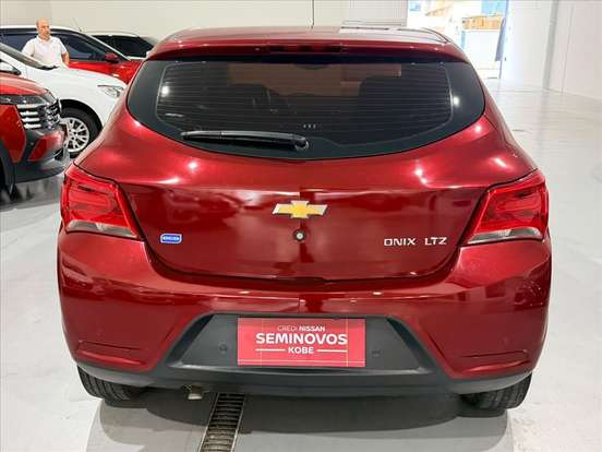 CHEVROLET-ONIX-1.4 MPFI LTZ 8V FLEX 4P AUTOMÁTICO CHEVROLET-ONIX-2017