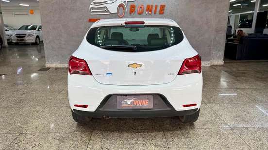 CHEVROLET-ONIX-1.4 MPFI LTZ 8V FLEX 4P AUTOMÁTICO CHEVROLET-ONIX-2017