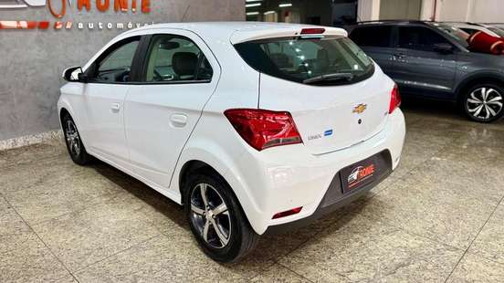 CHEVROLET-ONIX-1.4 MPFI LTZ 8V FLEX 4P AUTOMÁTICO CHEVROLET-ONIX-2017
