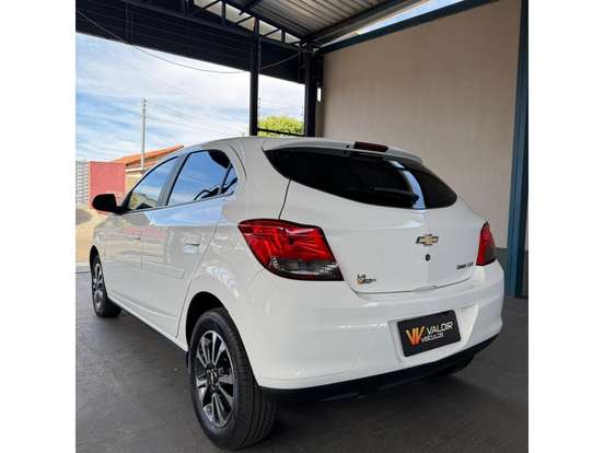 CHEVROLET-ONIX-1.4 MPFI LTZ 8V FLEX 4P MANUAL CHEVROLET-ONIX-2016