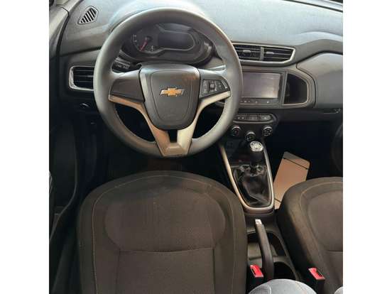 CHEVROLET-ONIX-2016