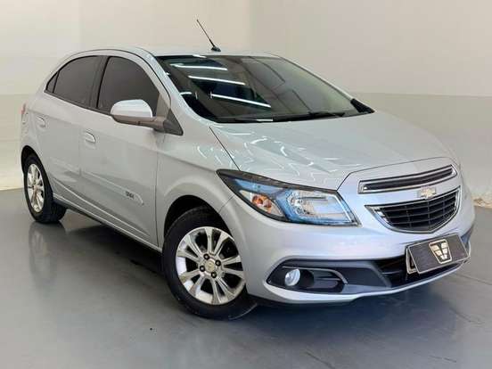 CHEVROLET-ONIX-2014