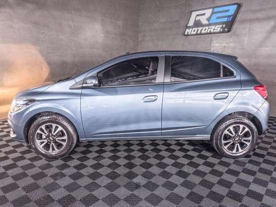 CHEVROLET-ONIX-2013