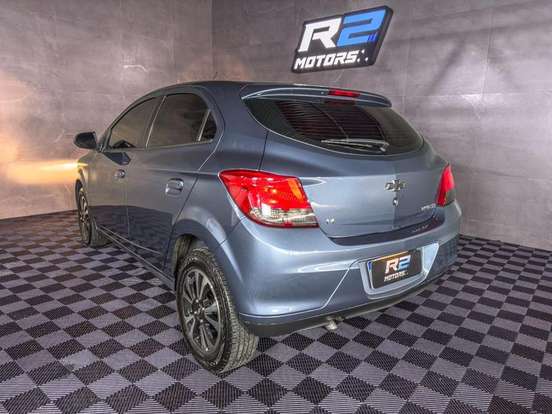 CHEVROLET-ONIX-2013
