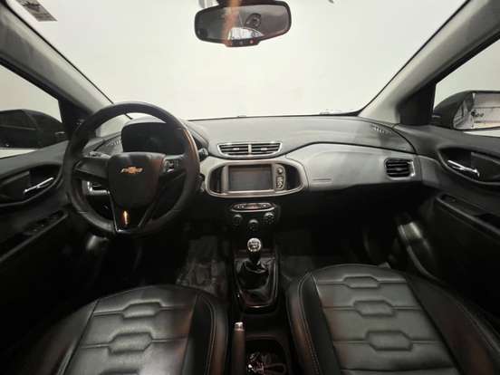 CHEVROLET-ONIX-2019