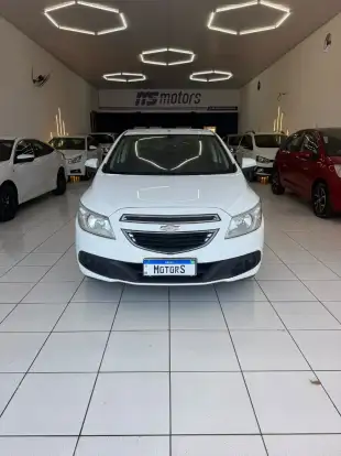 CHEVROLET-PRISMA-2014