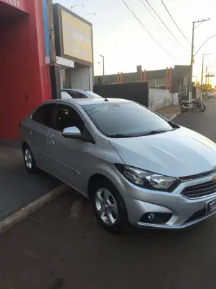 CHEVROLET-PRISMA-2018