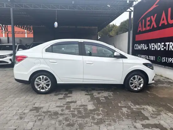 CHEVROLET-PRISMA-2016