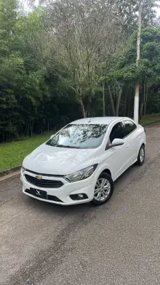 CHEVROLET-PRISMA-2018