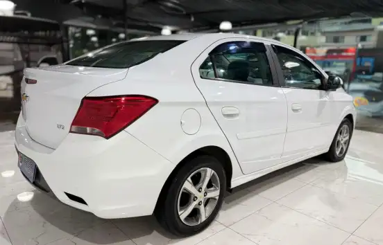 CHEVROLET-PRISMA-2017