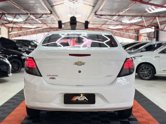 CHEVROLET-PRISMA-2018