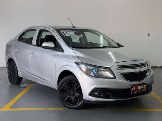 CHEVROLET-PRISMA-2013