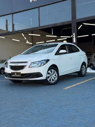 CHEVROLET-PRISMA-2014