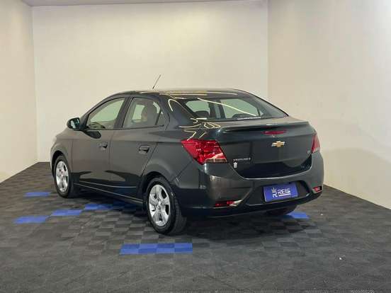 CHEVROLET-PRISMA-2018
