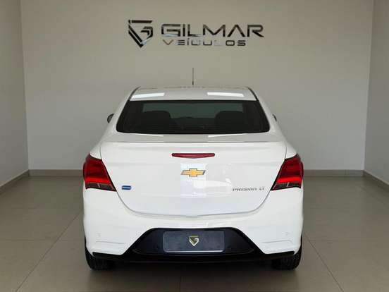 CHEVROLET-PRISMA-2017