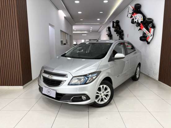 CHEVROLET-PRISMA-2014