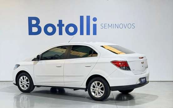 CHEVROLET-PRISMA-2014