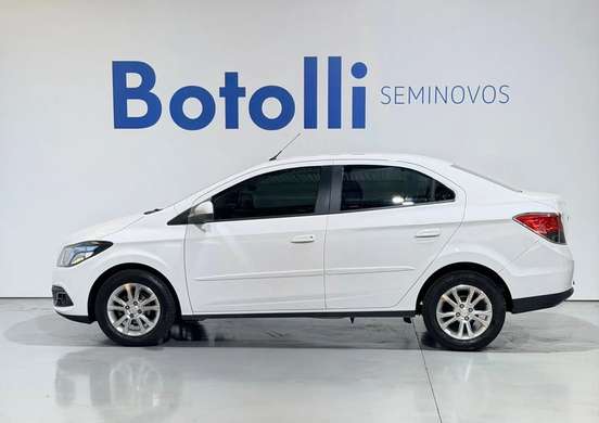 CHEVROLET-PRISMA-2014