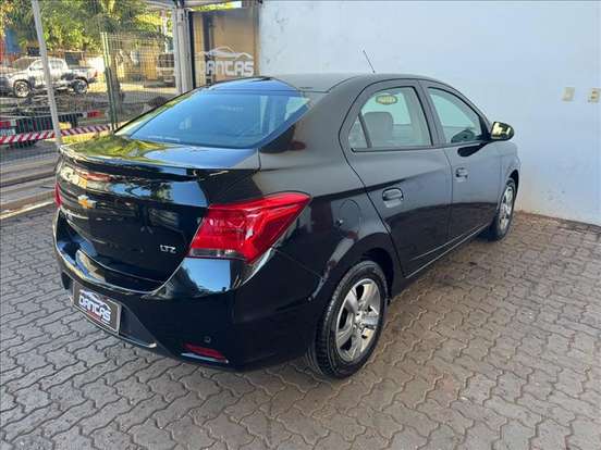 CHEVROLET-PRISMA-2018
