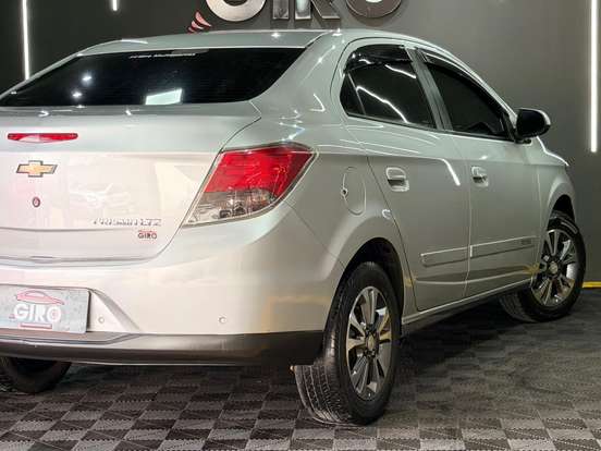 CHEVROLET-PRISMA-2015