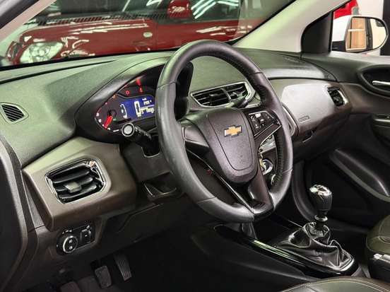 CHEVROLET-PRISMA-2019