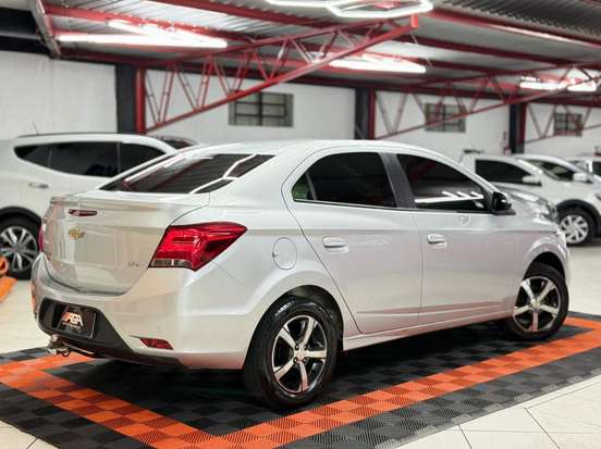 CHEVROLET-PRISMA-2019