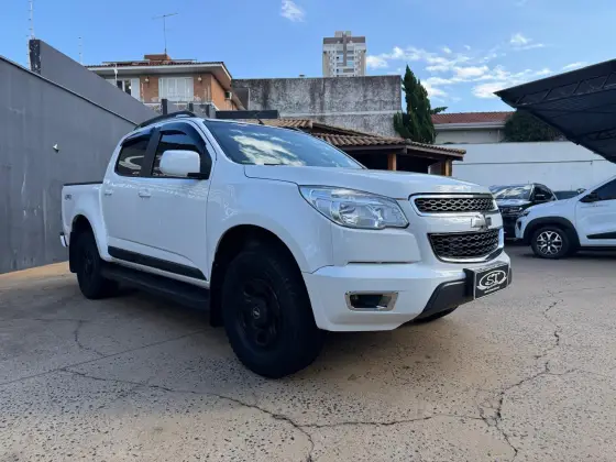 CHEVROLET S10 2.8 LS 4X4 CD 16V TURBO DIESEL 4P MANUAL