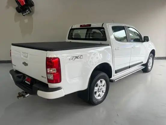 CHEVROLET-S10-2.8 LT 4X4 CD 16V TURBO DIESEL 4P AUTOMÁTICO CHEVROLET-S10-2014
