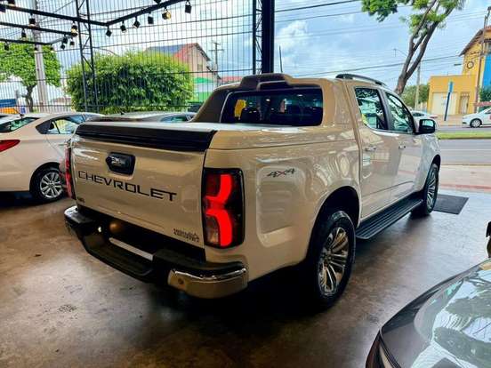 CHEVROLET-S10-2.8 16V TURBO DIESEL HIGH COUNTRY CD 4X4 AUTOMÁTICO CHEVROLET-S10-2024