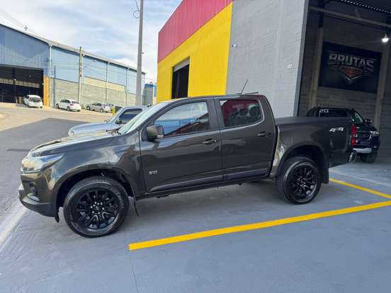 CHEVROLET-S10-2023