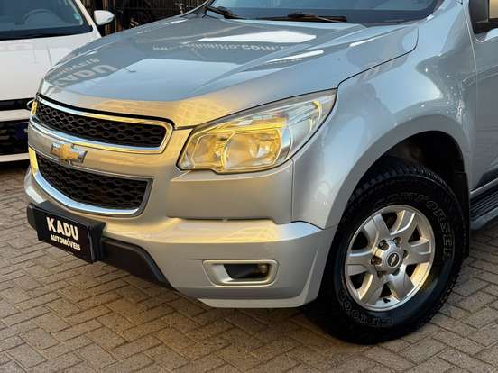 CHEVROLET-S10-2.8 LT 4X4 CD 16V TURBO DIESEL 4P AUTOMÁTICO CHEVROLET-S10-2012