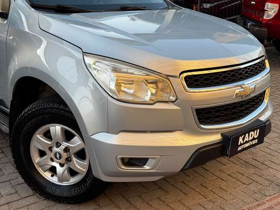 CHEVROLET-S10-2.8 LT 4X4 CD 16V TURBO DIESEL 4P AUTOMÁTICO CHEVROLET-S10-2012