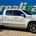 CHEVROLET SILVERADO 5.3 V8 GASOLINA 1500 HIGH COUNTRY 4X4 AUTOMÁTICO CHEVROLET SILVERADO 5.3 V8 GASOLINA 1500 HIGH COUNTRY 4X4 AUTOMÁTICO