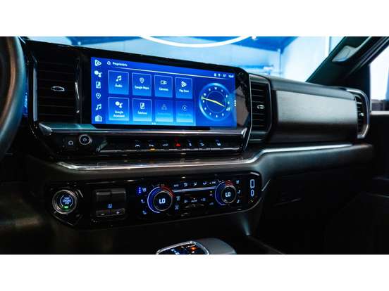 CHEVROLET-SILVERADO-2023