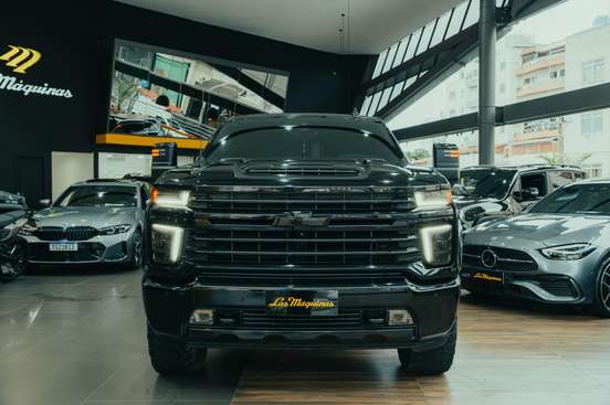 CHEVROLET-SILVERADO-2022