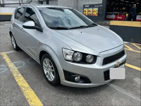 CHEVROLET-SONIC-2012