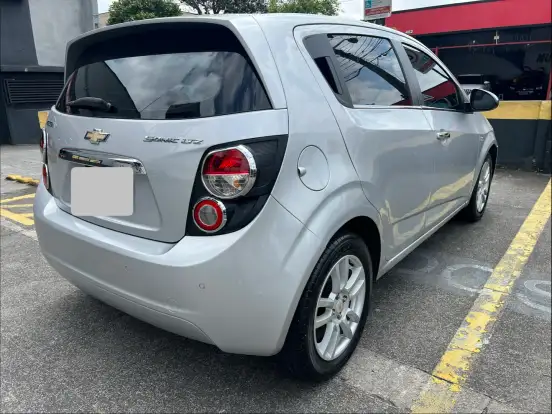 CHEVROLET-SONIC-2012