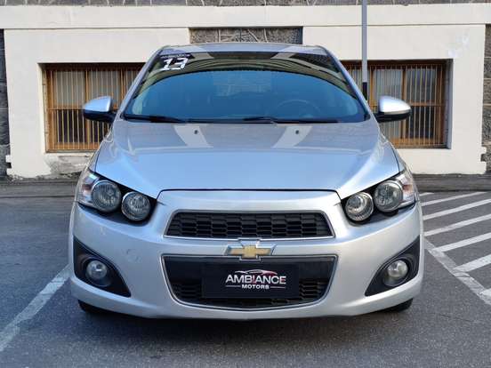 CHEVROLET-SONIC-2012